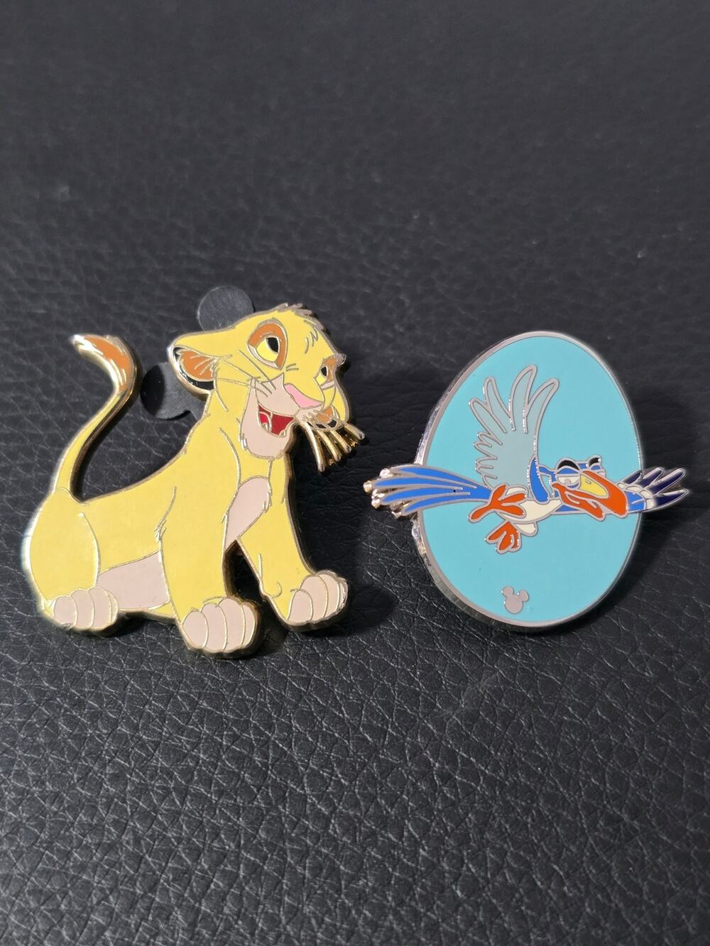 Disney Lion King Simba Zazu Hidden Mickey Trading Pin Set of 2